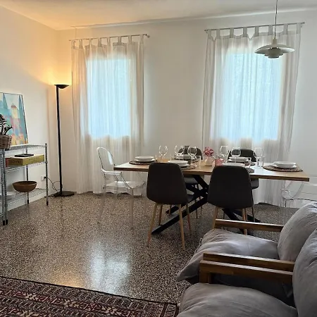 펜션 Casa Polimar Quattro 아솔로